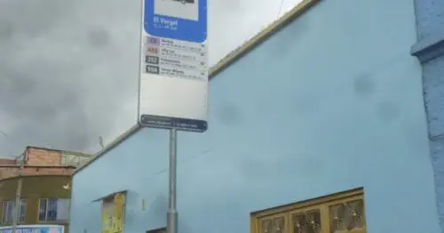 PARADERO SITP BARRIO EL VERGEL  430A00